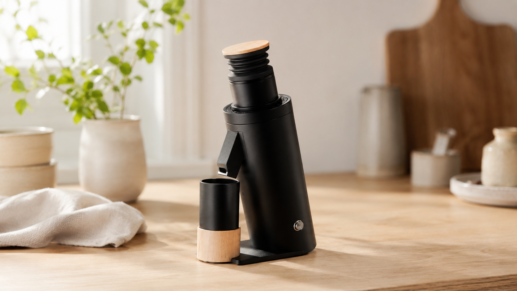 Burr coffee grinders for espresso and pour-over at home