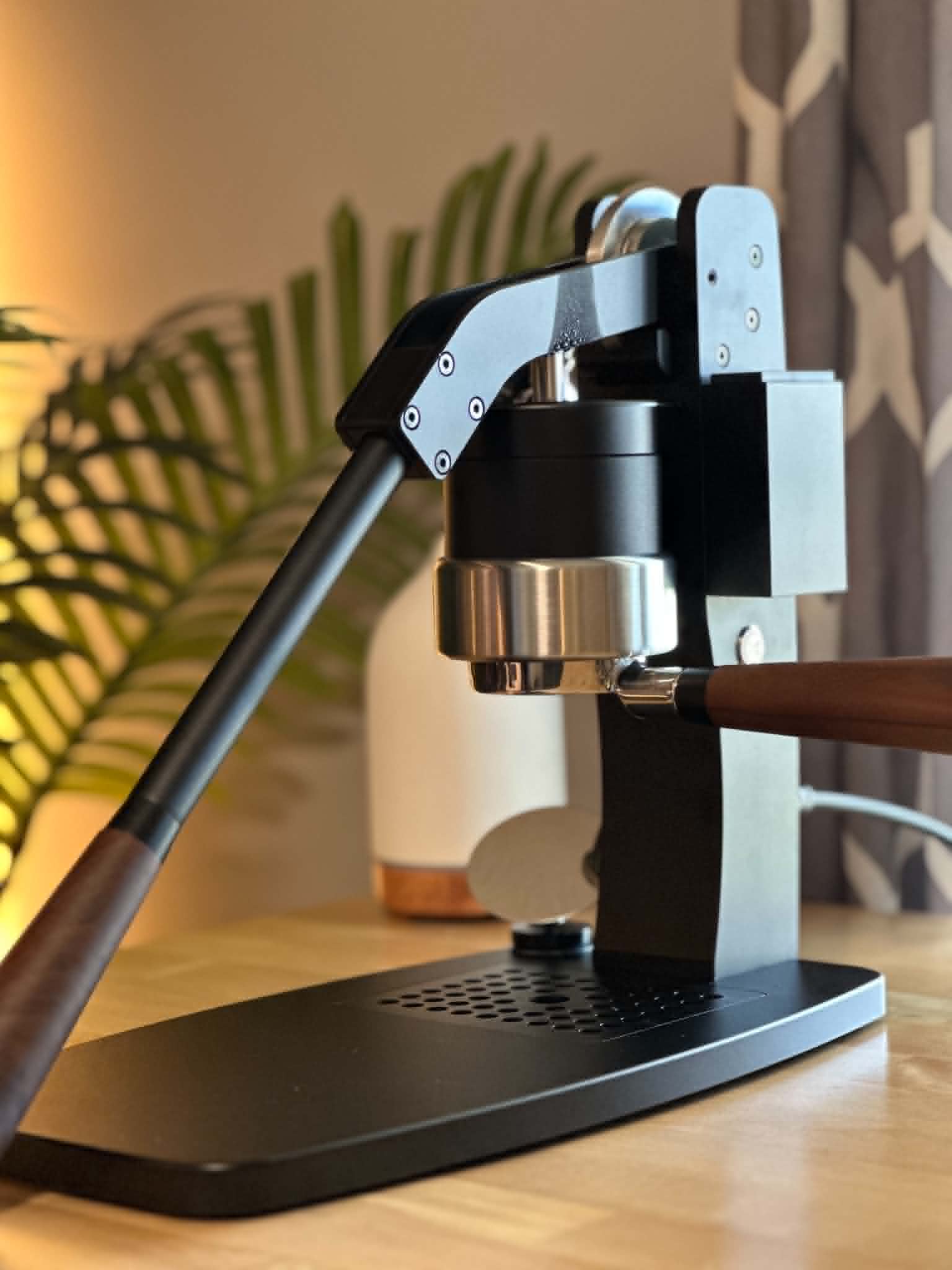 Turin Axis Lever Espresso Machine - Espresso Machine | Altohaus