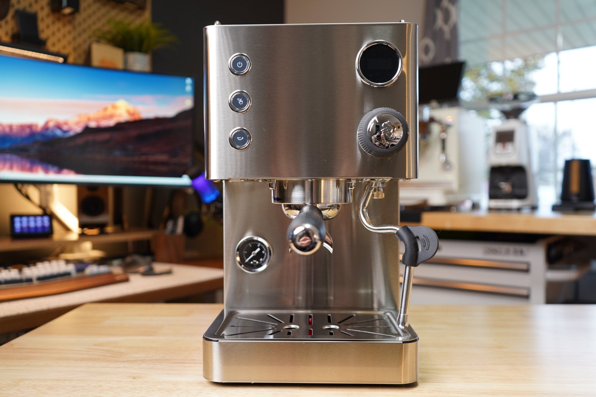 Turin™ Legato™ V2 Espresso Machine - Espresso Machine | Altohaus