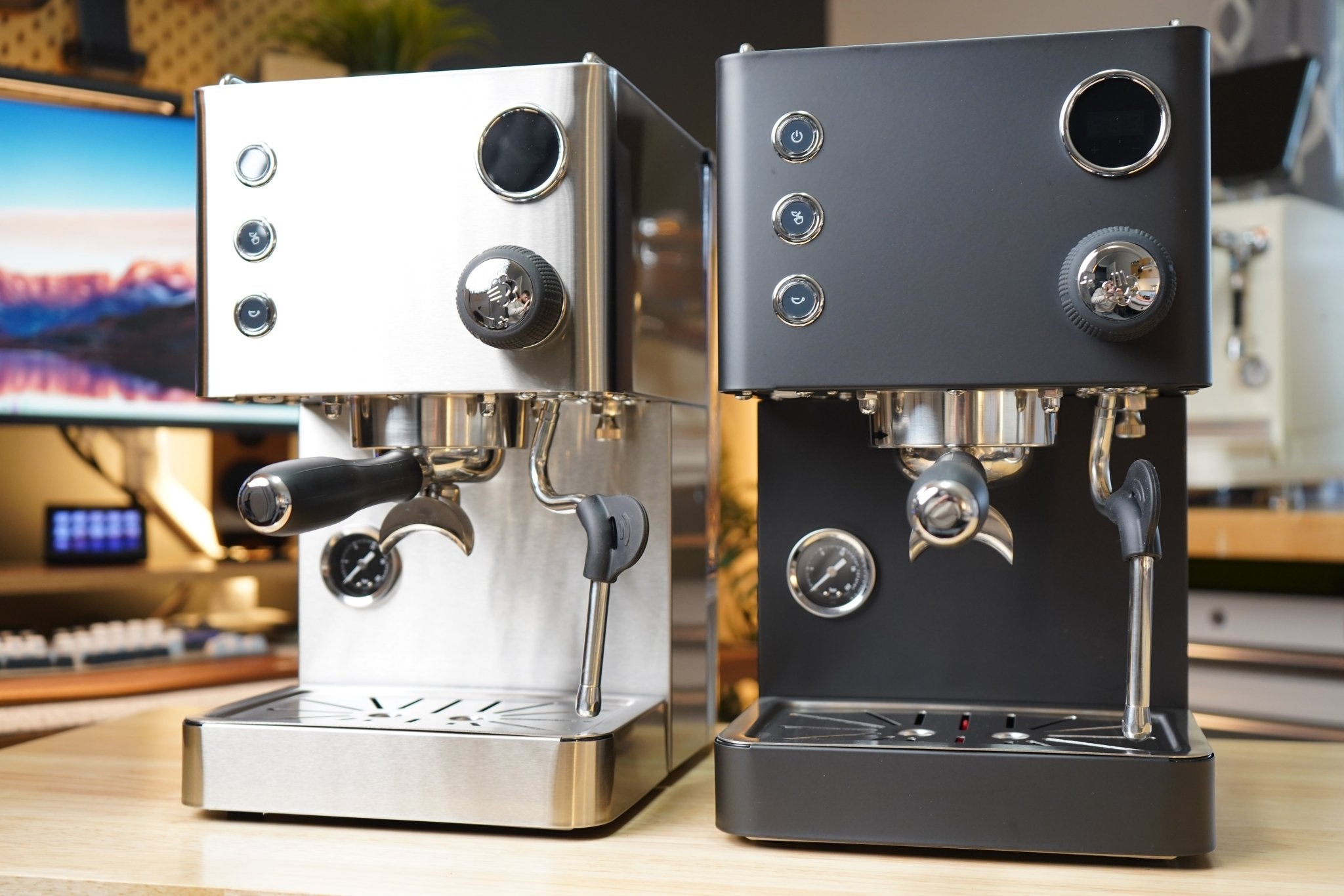 Turin™ Legato™ V2 Espresso Machine - Espresso Machine | Altohaus