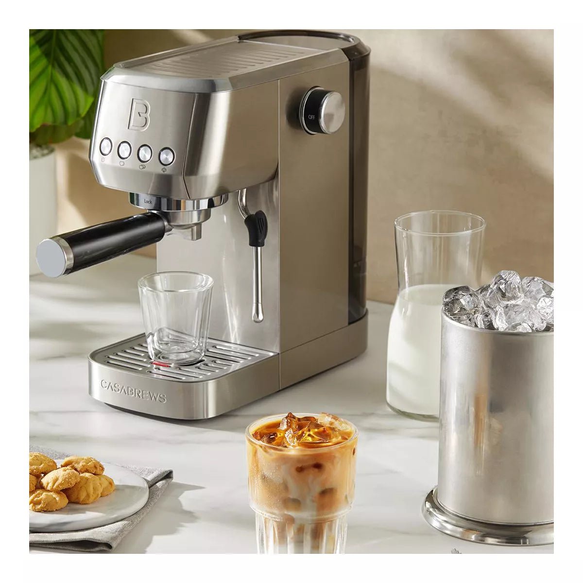 CASABREWS 3700 Espresso Machine - Espresso Machines | Altohaus