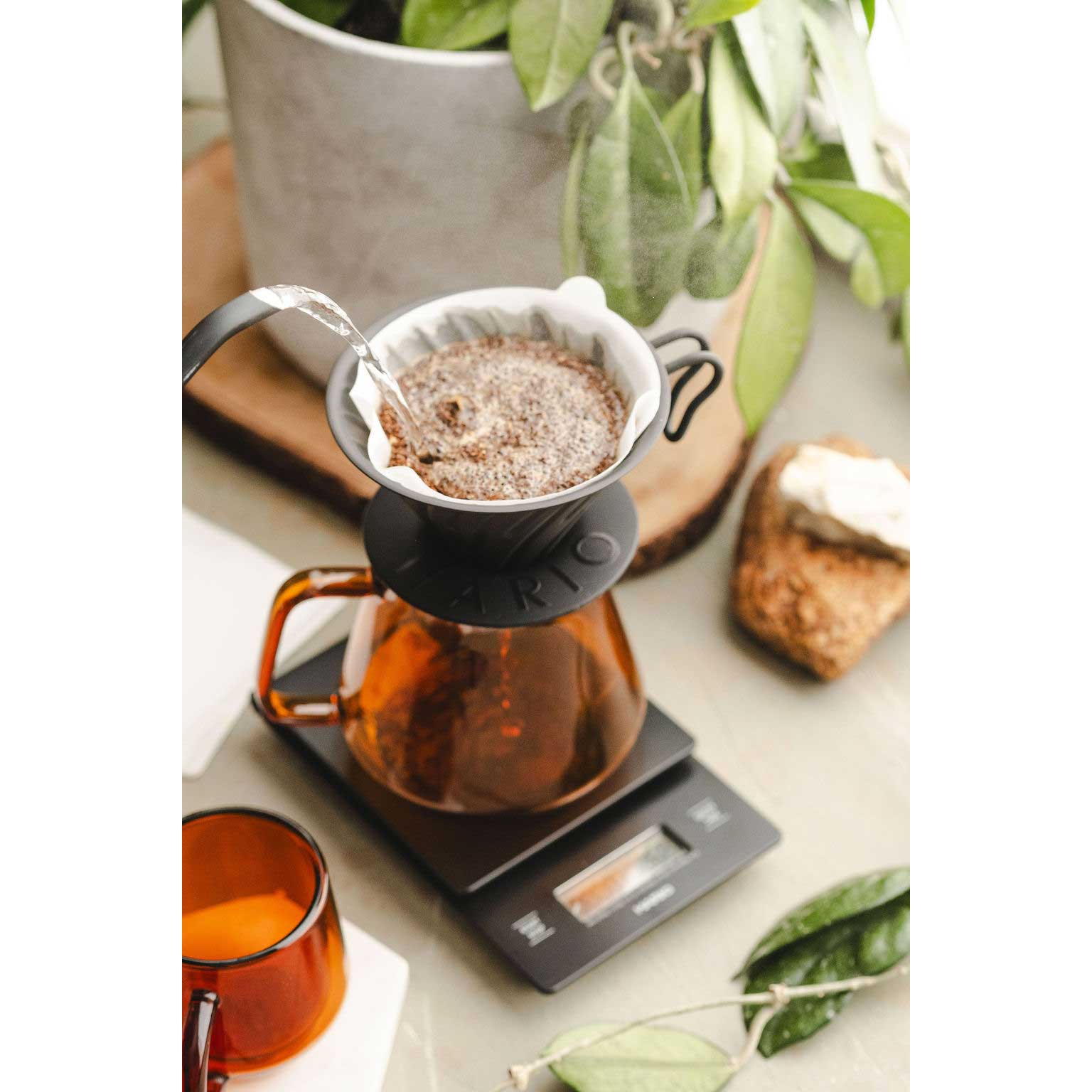 V60 Metal Coffee Dripper 02 - Black - Pour - Over Dripper | Altohaus