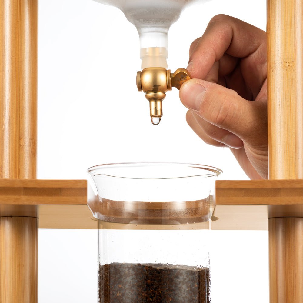 Yama Glass Cold Brew Tower – Bamboo Straight Frame – 6–8 Cup (32 oz) - Cold - Brewer | Altohaus