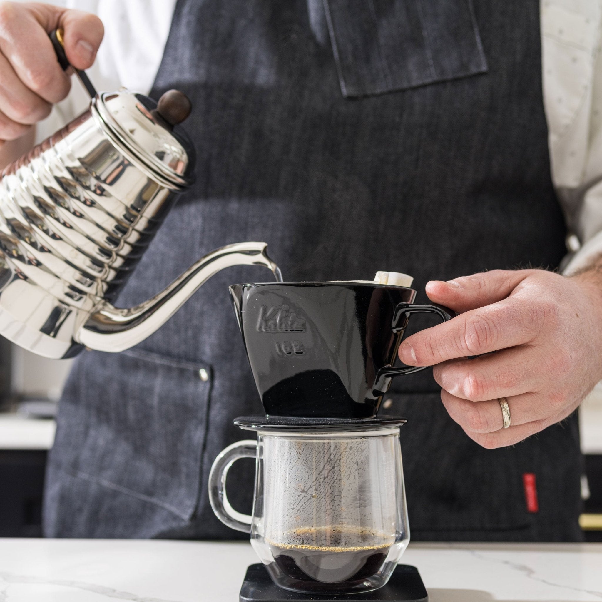 Kalita Style 102 Ceramic Coffee Dripper - Black - Pour - Over Dripper | Altohaus