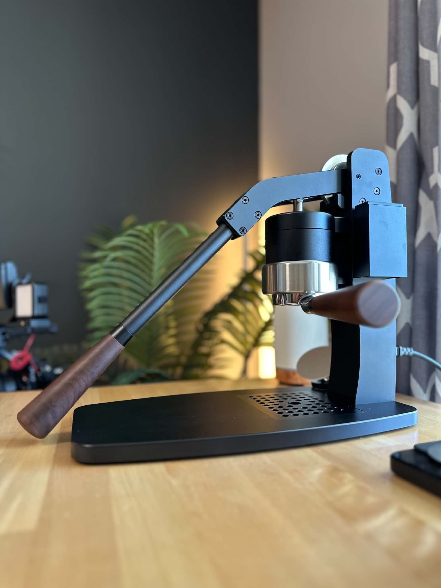 Turin Axis Lever Espresso Machine - Espresso Machine | Altohaus