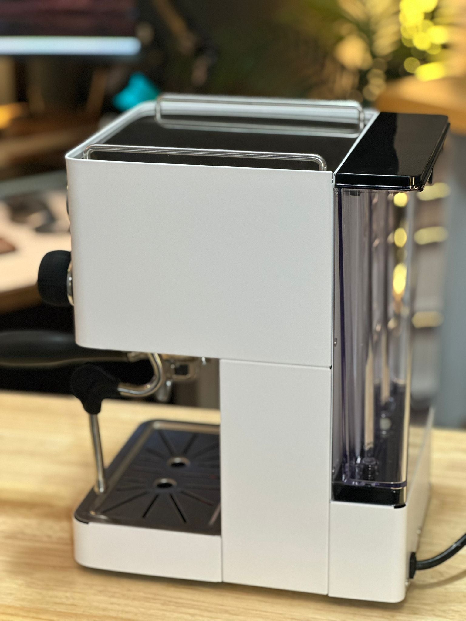 Turin™ Legato™ V2 Espresso Machine - Espresso Machine | Altohaus