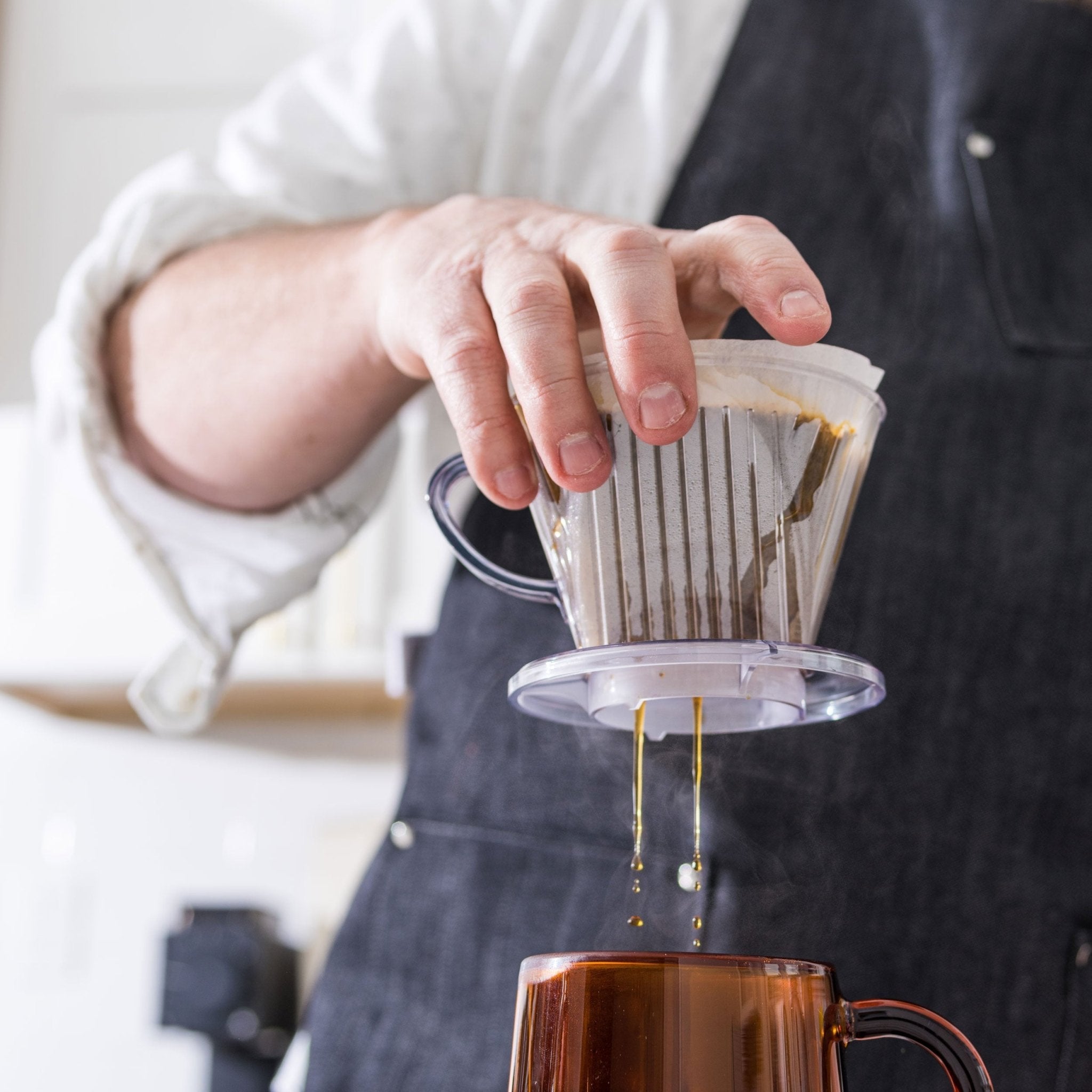 Kalita Style 103 Coffee Dripper - Clear Plastic - Pour - Over Dripper | Altohaus